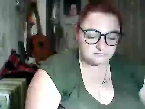 Snapshot of AngelQSky chatting on September 23, 6:22 pm AngelQSky online show from September 23, 6:22 pm