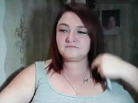 Snapshot of AngelQSky chatting on November 7, 9:15 pm AngelQSky online show from November 7, 9:15 pm