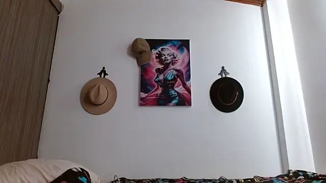 Snapshot of Crystal_Star_ chatting on February 12, 2:12 pm Crystal Star online show from February 12, 2:12 pm