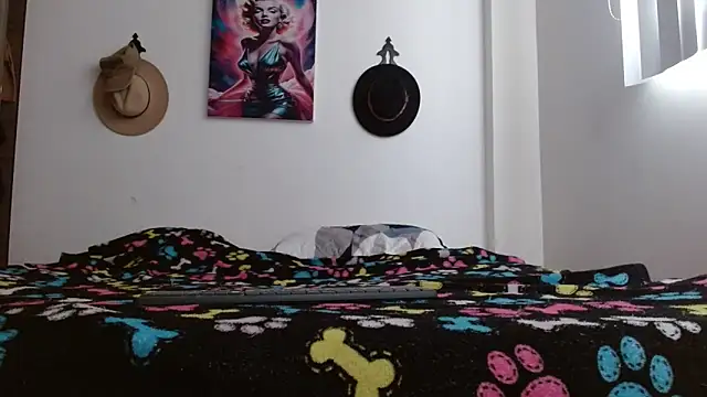 Crystal Star  online show from March 9, 12:42 pm