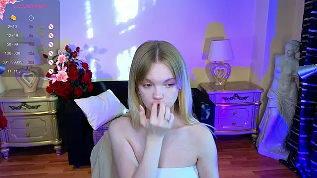 RosesKate online show from September 29, 4:28 am