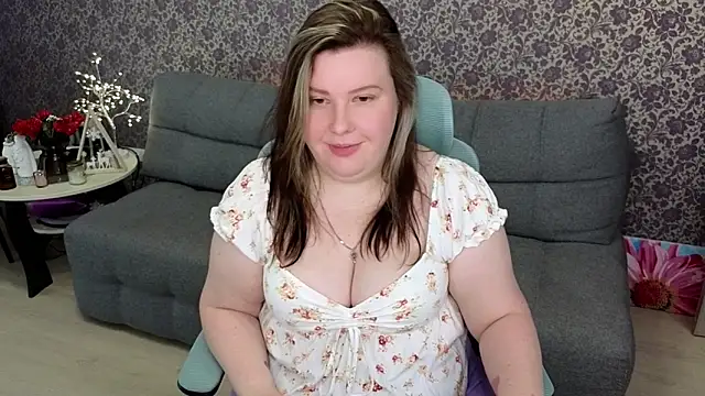 Lillit   online show from October 2, 9:00 pm