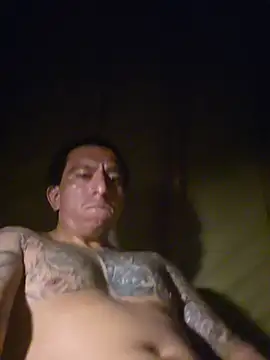 Snapshot of Boogiehtx713 chatting on July 1, 8:27 am Boogiehtx713 online show from July 1, 8:27 am
