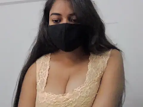 Little toy girl online show from October 11, 10:03 am