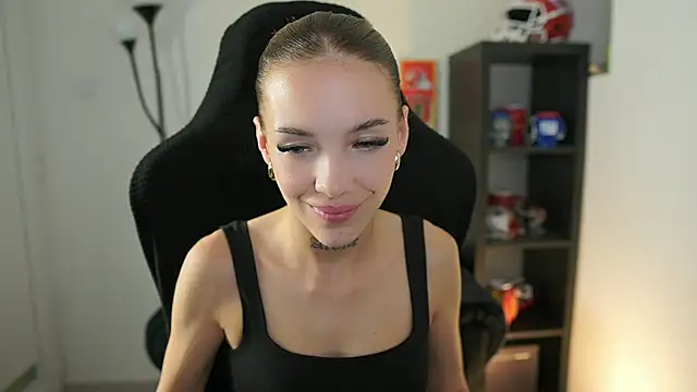 alexxisky online show from September 22, 1:02 pm