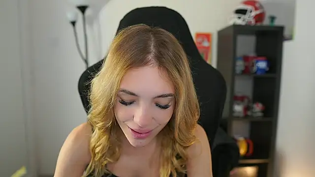 alexxisky online show from October 2, 12:56 pm