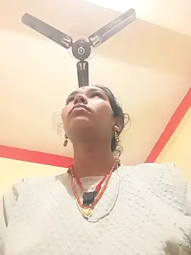 Aapki Chahat0143 online show from November 18, 10:31 am