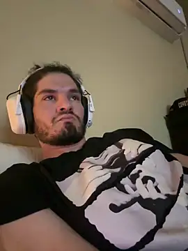 Snapshot of StirringFraction chatting on September 30, 3:33 am StirringFraction online show from September 30, 3:33 am