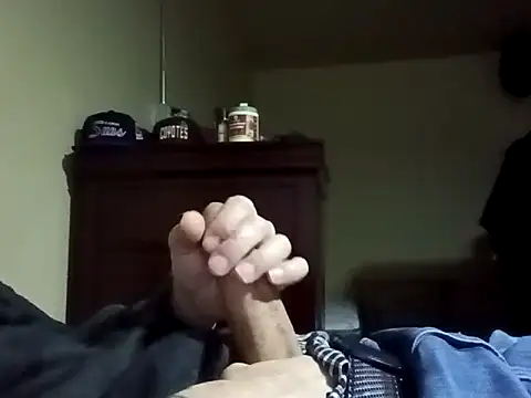 Snapshot of StirringFraction chatting on November 11, 3:34 pm StirringFraction online show from November 11, 3:34 pm