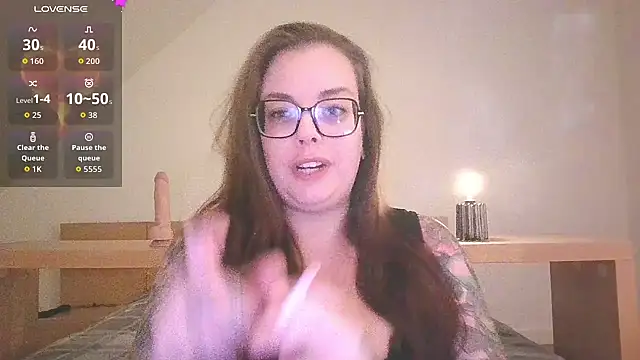 Snapshot of Miss_Lucifer6 chatting on September 27, 6:02 pm Miss Lucifer6 online show from September 27, 6:02 pm