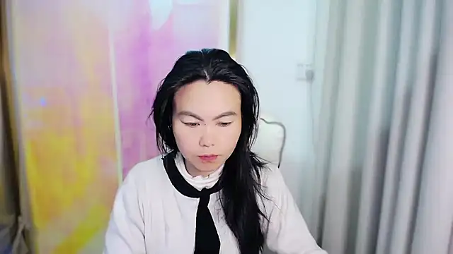 Snapshot of KateCondon chatting on February 11, 1:10 am KateCondon online show from February 11, 1:10 am