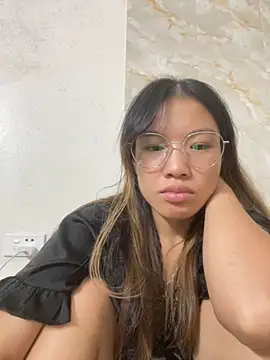 QueenLink online show from September 25, 5:49 pm