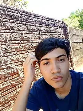 Snapshot of novinho_safado__ chatting on February 19, 6:48 pm novinho safado online show from February 19, 6:48 pm