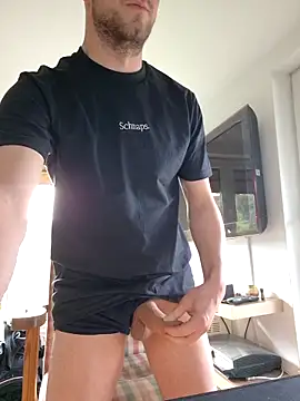 Snapshot of 6incheswannacum chatting on December 14, 12:43 pm 6incheswannacum online show from December 14, 12:43 pm