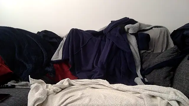 Snapshot of AndyArno2533 chatting on November 17, 1:17 pm AndyArno2533 online show from November 17, 1:17 pm