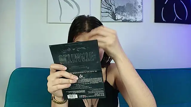 Zoe wang online show from January 15, 1:37 pm