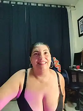 lina maria99 online show from November 18, 1:00 am