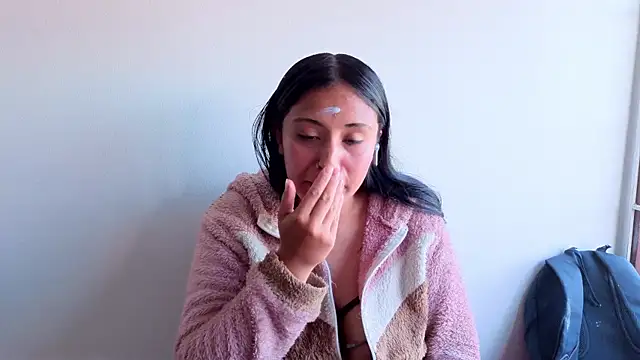 EmilyGala online show from November 19, 7:47 pm