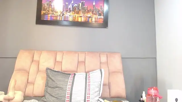 CharlotteCottin online show from October 8, 11:30 am