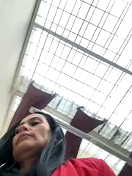 CharlotteCottin online show from December 17, 11:16 am