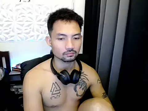 Thefriskyasian online show from October 11, 7:40 am