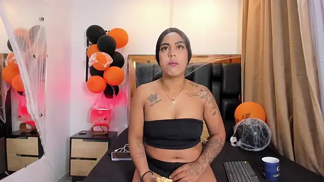 GiorgineTaylor online show from November 1, 11:12 am