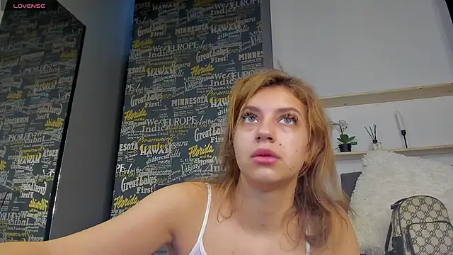 MaddieRay online show from September 20, 5:19 am