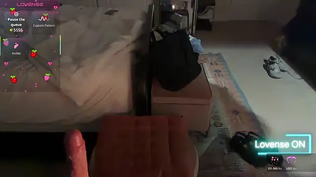 Snapshot of topsytalk chatting on October 12, 5:39 am topsytalk online show from October 12, 5:39 am