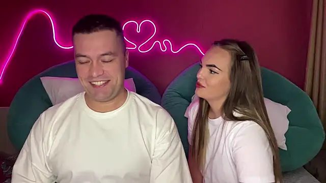 deeplookscouple online show from September 20, 1:12 pm