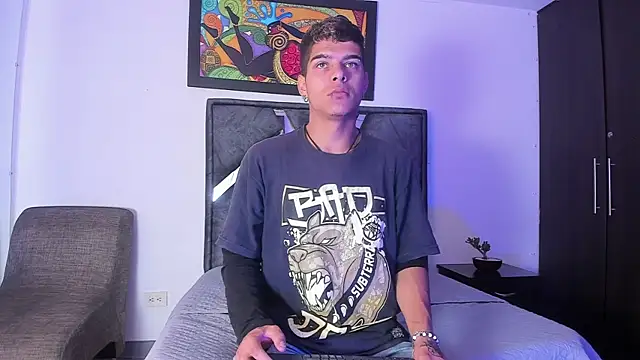 wyatt 3 online show from November 11, 12:27 pm