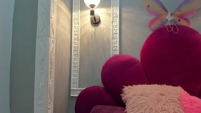 Saammy 17 online show from November 14, 8:29 pm