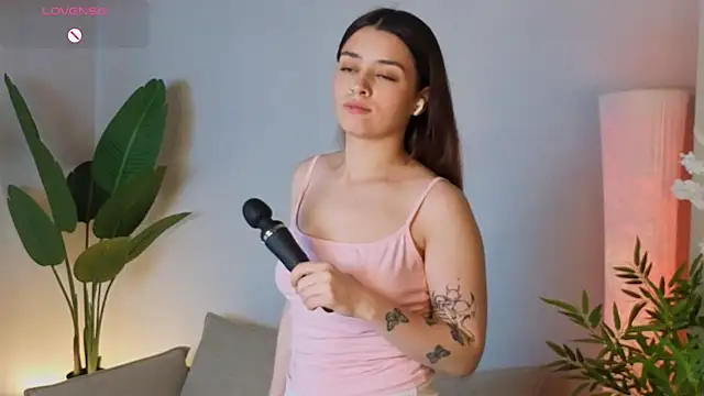 Lustr0us online show from October 6, 11:51 am