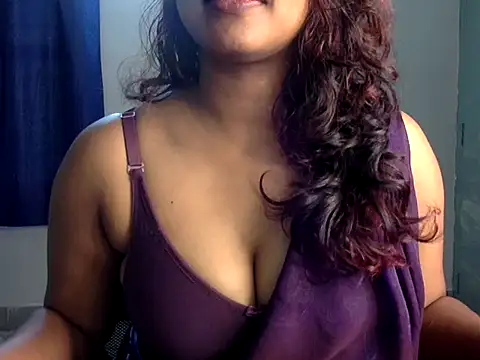 Snapshot of Hot-Honey20 chatting on October 20, 7:42 am Hot-Honey20 online show from October 20, 7:42 am