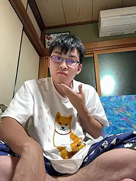 Snapshot of hiromu53 chatting on October 18, 11:33 am hiromu53 online show from October 18, 11:33 am