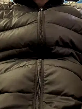 Snapshot of hiromu53 chatting on December 23, 8:56 am hiromu53 online show from December 23, 8:56 am