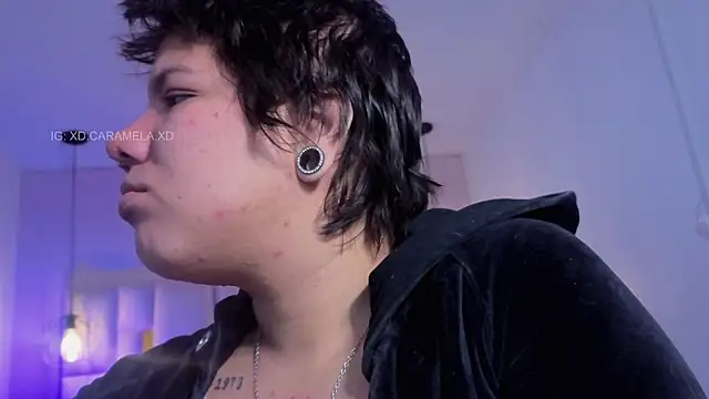 Melissa Adamsx online show from December 1, 11:15 am