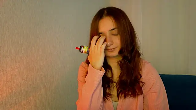 Lelia Vibe online show from October 22, 12:38 pm