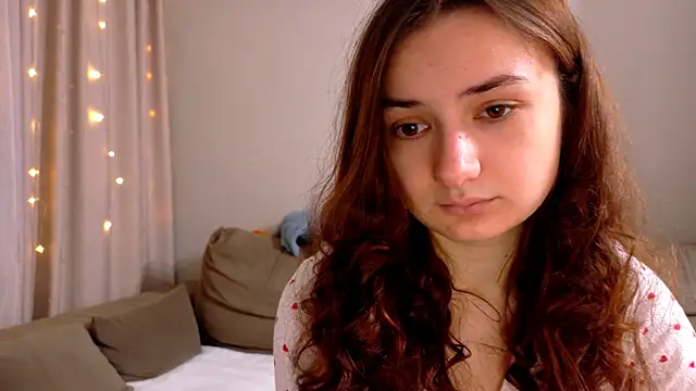 Lelia Vibe online show from December 1, 5:40 pm