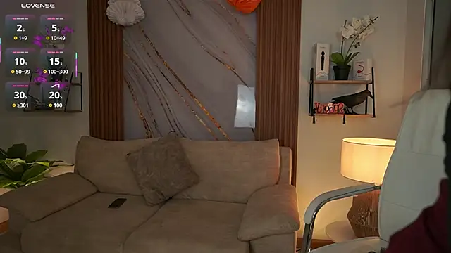 MilaCrave online show from October 22, 11:43 am