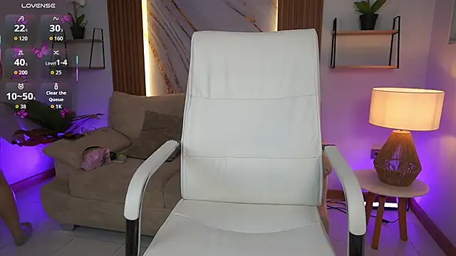 MilaCrave online show from December 1, 11:37 am