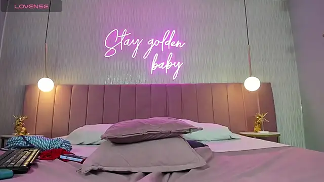 HANNA BASTIAN VC online show from October 26, 11:42 pm