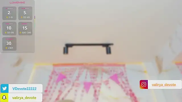 Snapshot of valirya_devote chatting on February 14, 2:52 am valirya devote online show from February 14, 2:52 am