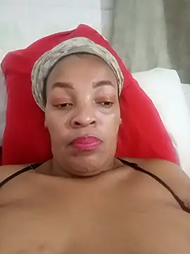 Snapshot of Eroticdollxx3 chatting on October 1, 5:19 pm Eroticdollxx3 online show from October 1, 5:19 pm