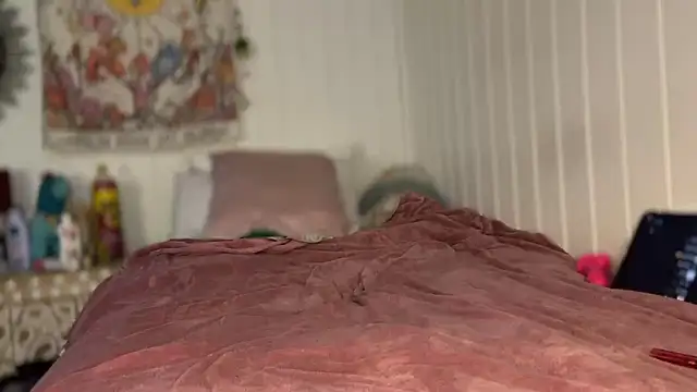 lau laulu online show from October 15, 11:05 pm