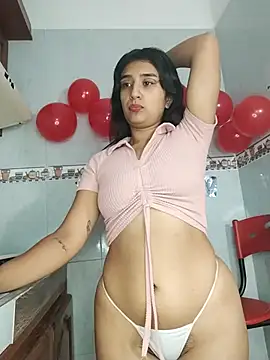 nahomievans20 online show from September 20, 12:50 pm