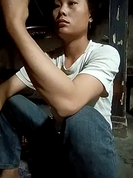 Snapshot of Ruaiuoi chatting on July 21, 9:28 pm Ruaiuoi online show from July 21, 9:28 pm