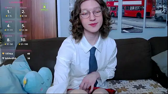 Masuzy online show from March 26, 11:16 am