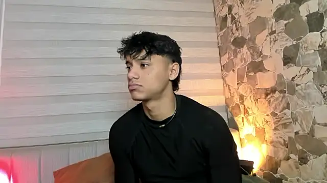 ZYZZ1312 online show from February 21, 1:50 am