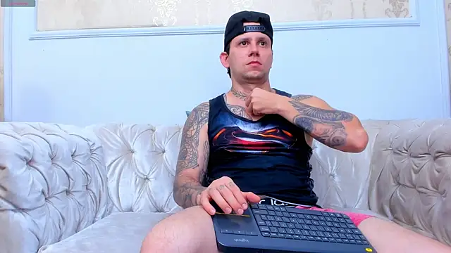 Snapshot of Scott_Clark chatting on October 17, 11:13 am Scott Clark online show from October 17, 11:13 am