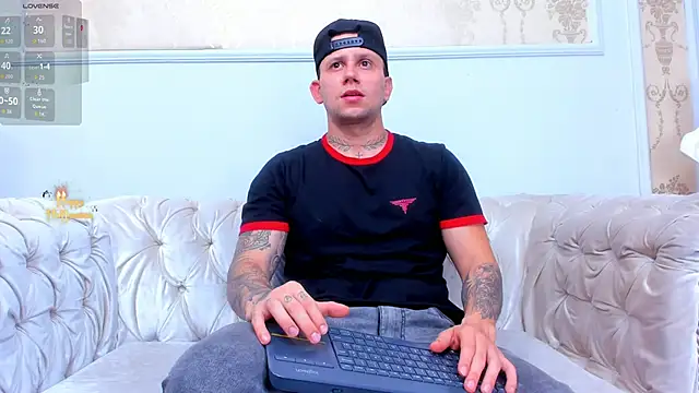 Snapshot of Scott_Clark chatting on November 3, 11:11 am Scott Clark online show from November 3, 11:11 am